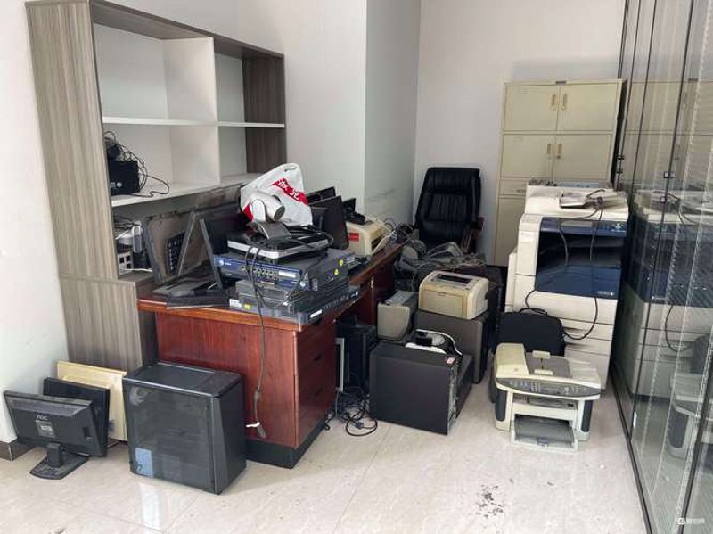办公用品市场的新趋势与批发机遇